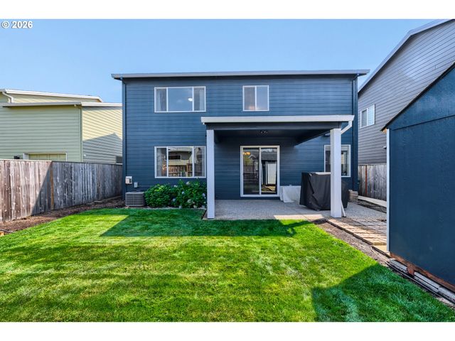 1949 SILVERSTONE Dr, Forest Grove, OR 97116