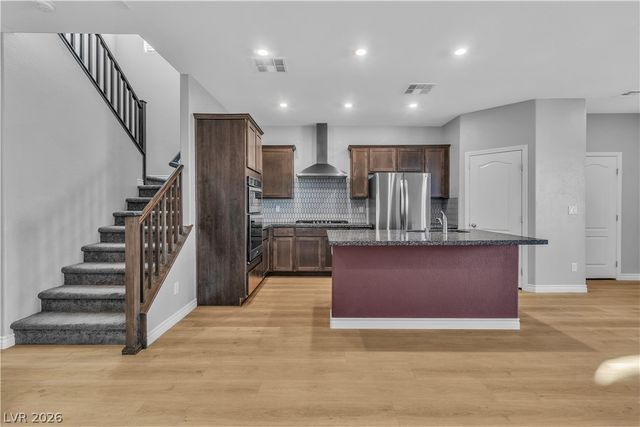 10697 Sariah Skye Avenue, Las Vegas, NV 89166