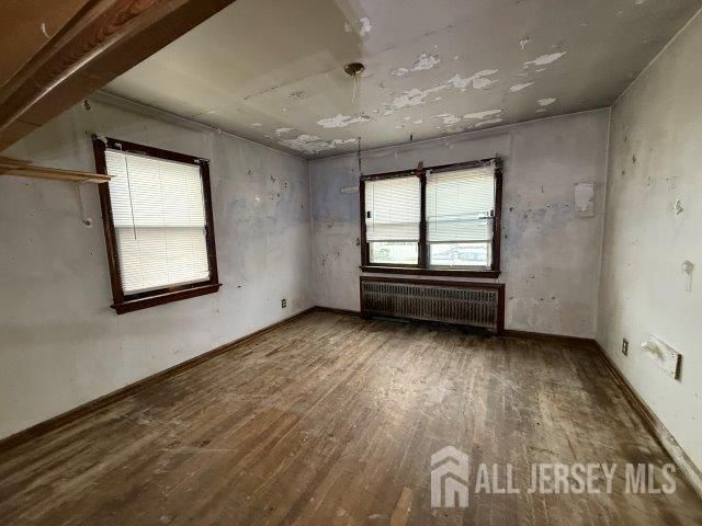 49 Loretta Street, Perth Amboy, NJ 08861