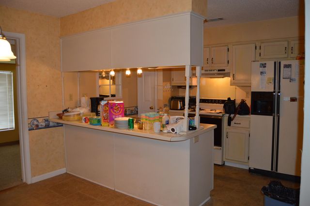 6556 SUNGATE CIR, Bartlett, TN 38135