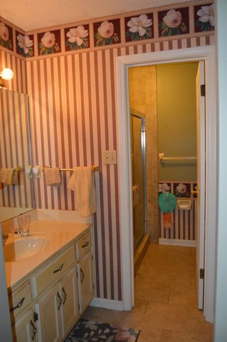 6556 SUNGATE CIR, Bartlett, TN 38135