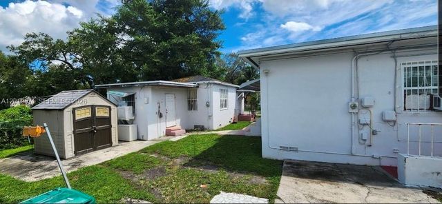 405 NW 64th St 3, Miami, FL 33150