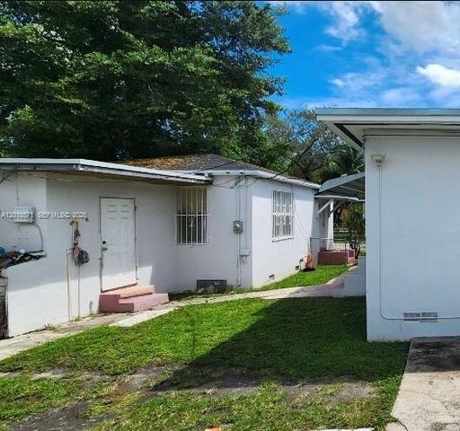 405 NW 64th St 3, Miami, FL 33150