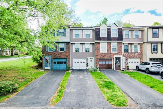 503 Winesap, South Fayette, PA 15017