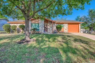 12109 Lone Shadow Trl, Live Oak, TX 78233