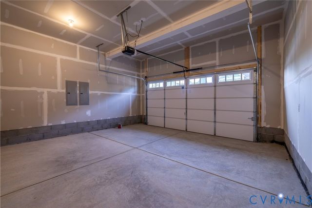 11541 Chapman Mill Dr, Glen Allen, VA 23060