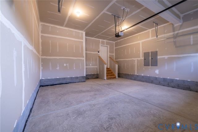 11541 Chapman Mill Dr, Glen Allen, VA 23060