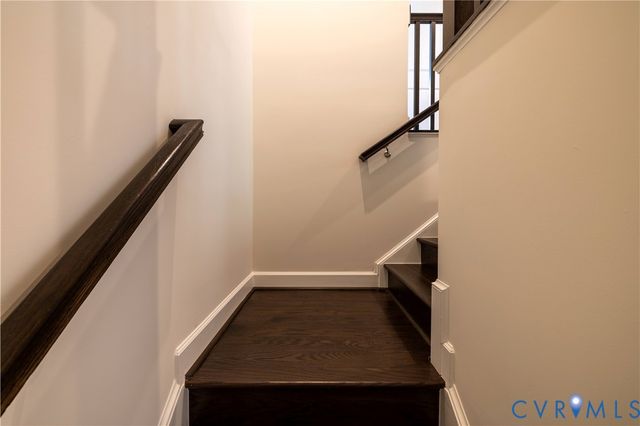 11541 Chapman Mill Dr, Glen Allen, VA 23060