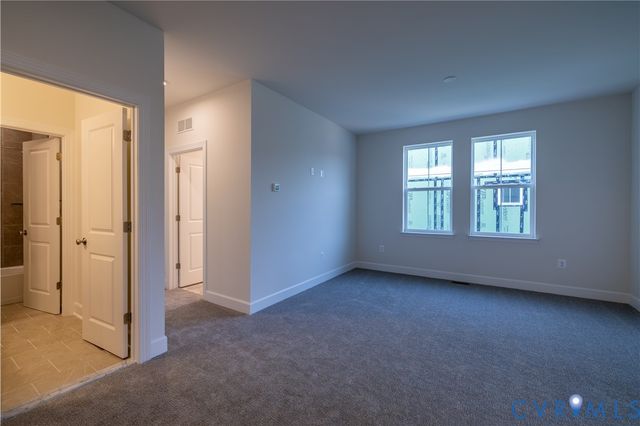 11541 Chapman Mill Dr, Glen Allen, VA 23060