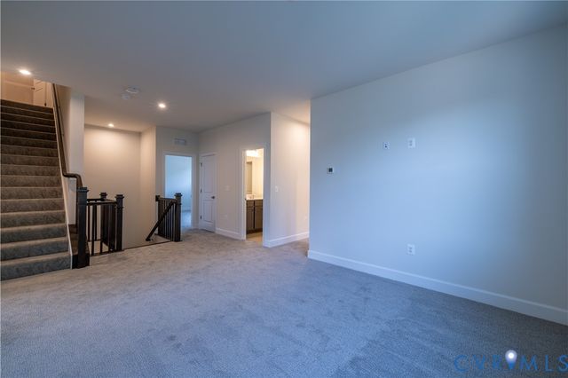 11541 Chapman Mill Dr, Glen Allen, VA 23060