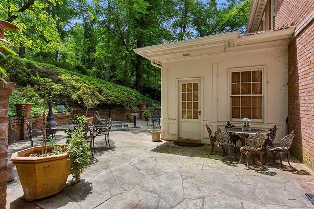 3017 Habersham Way NW, Atlanta, GA 30305