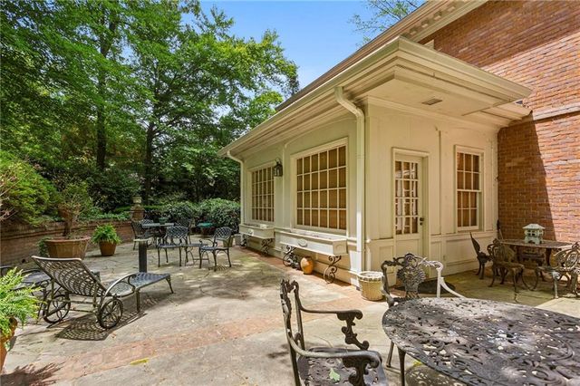 3017 Habersham Way NW, Atlanta, GA 30305