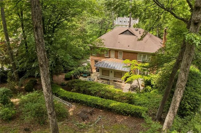 3017 Habersham Way NW, Atlanta, GA 30305