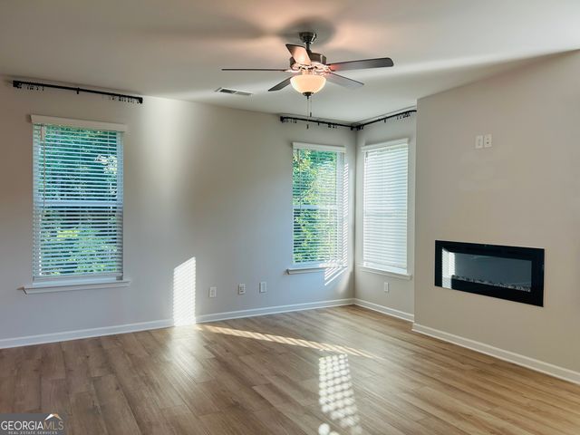 143 Chapel Hill Parkway, Newnan, GA 30263
