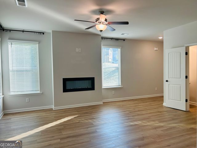 143 Chapel Hill Parkway, Newnan, GA 30263