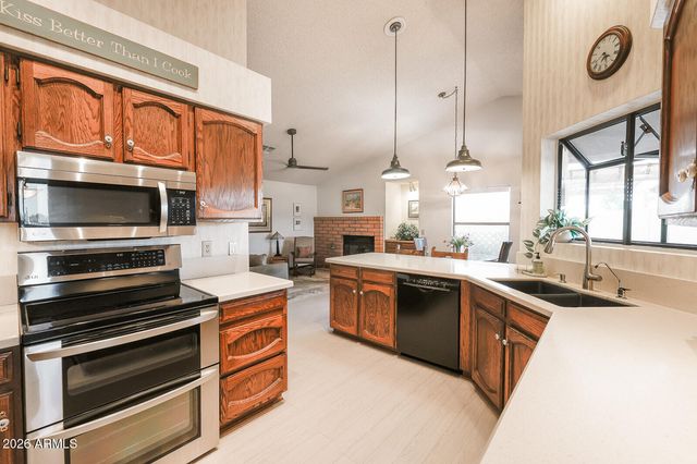 13037 S 43rd Street, Phoenix, AZ 85044