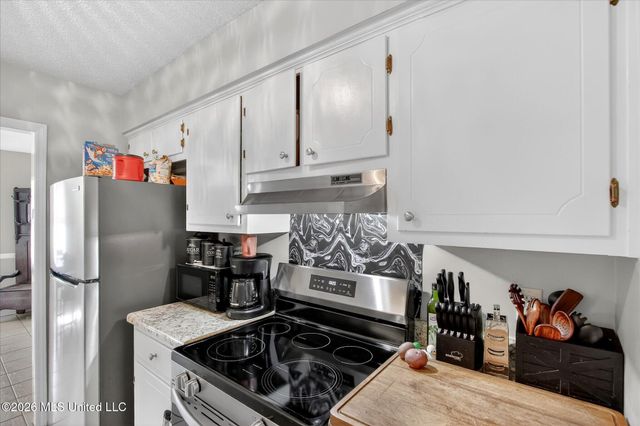 12433 Red Fox Drive, Gulfport, MS 39503