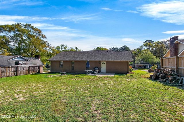 12433 Red Fox Drive, Gulfport, MS 39503