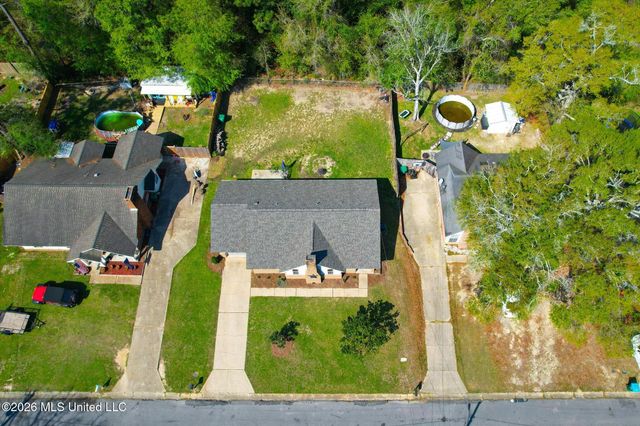 12433 Red Fox Drive, Gulfport, MS 39503