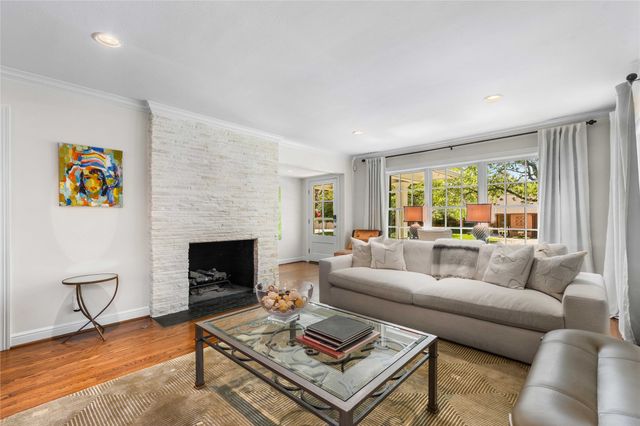 6841 Joyce Way, Dallas, TX 75225