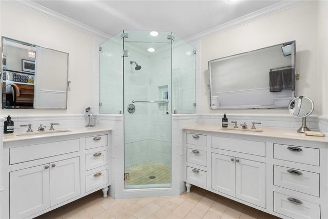 6841 Joyce Way, Dallas, TX 75225