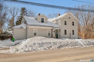349 Naubuc Avenue B, Glastonbury, CT 06033