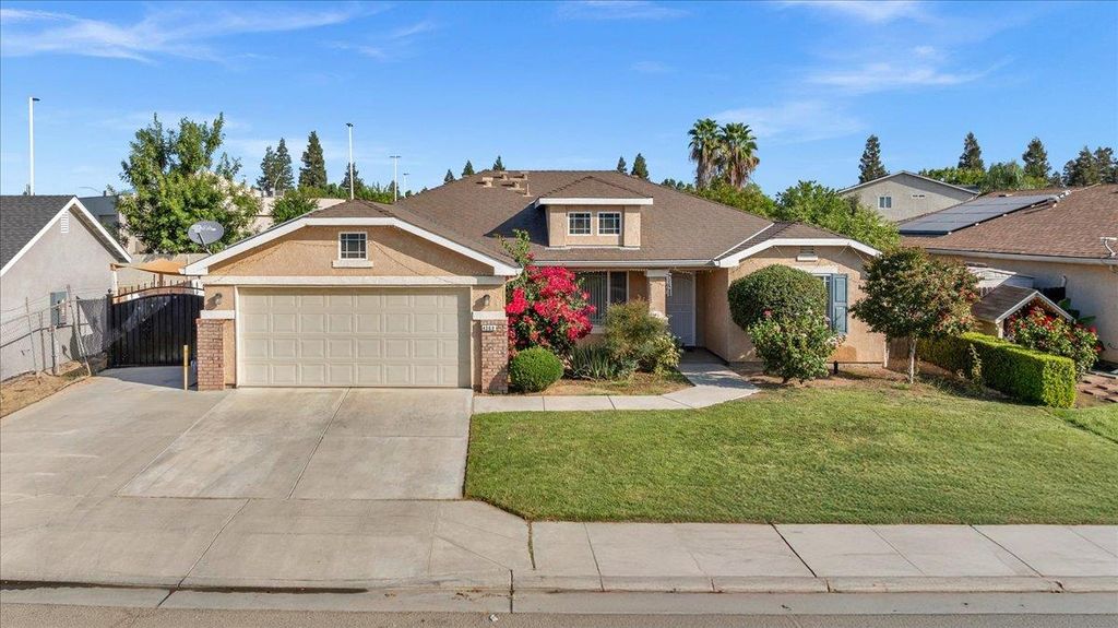 4360 W Vassar Avenue, Fresno, CA 93722
