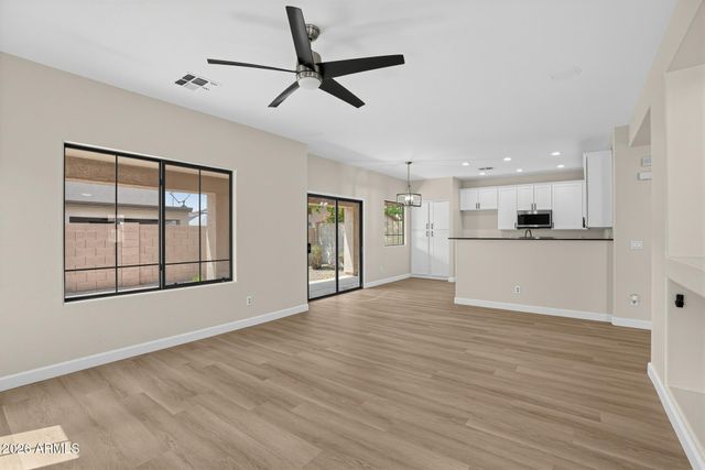 1080 S MAVERICK Street, Chandler, AZ 85286