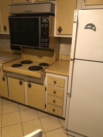 4751 NW 21st Street 618, Lauderhill, FL 33313