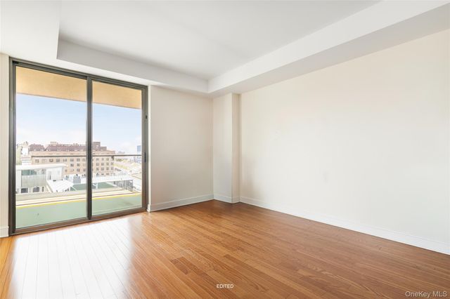 151 Beach 96 6D, Far Rockaway, NY 11693