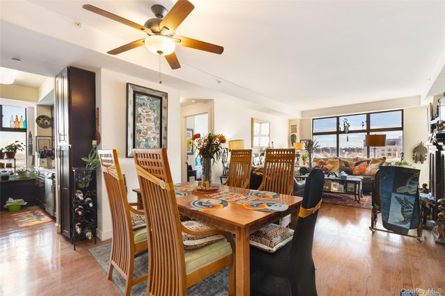 151 Beach 96 6D, Far Rockaway, NY 11693