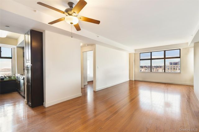 151 Beach 96 6D, Far Rockaway, NY 11693
