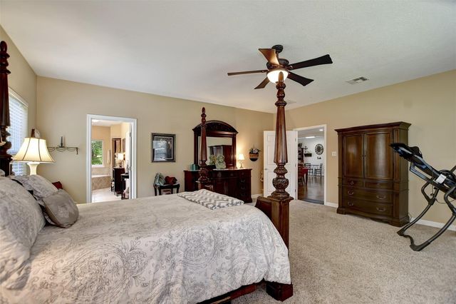 28030 Highway 6, Hempstead, TX 77445