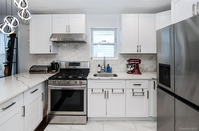 119-16 Linden Boulevard, South Ozone Park, NY 11420