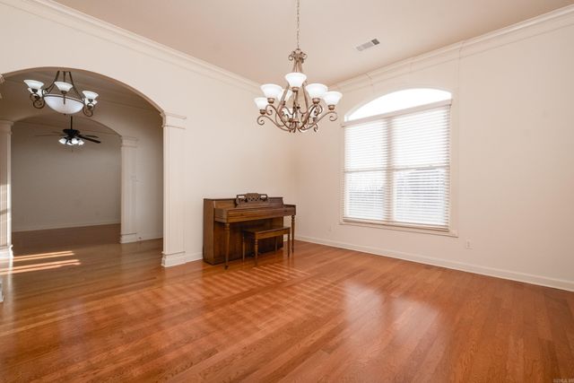 115 Noyant Drive, Little Rock, AR 72223