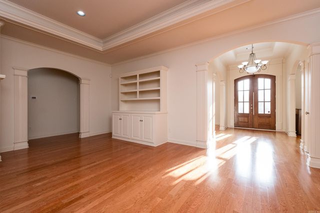 115 Noyant Drive, Little Rock, AR 72223