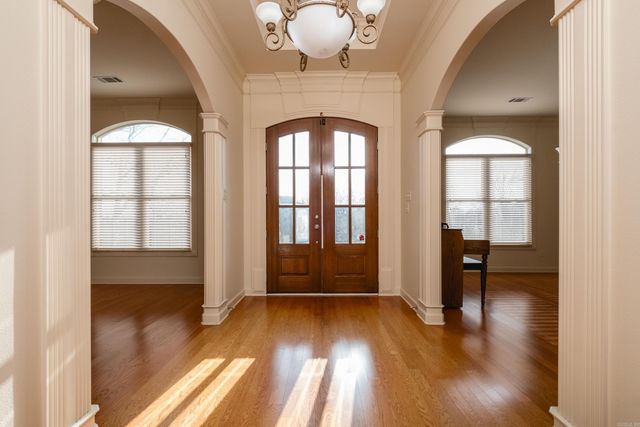 115 Noyant Drive, Little Rock, AR 72223