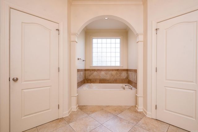 115 Noyant Drive, Little Rock, AR 72223