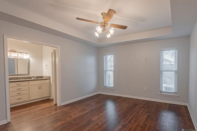 1412 W Fairview Dr, Baton Rouge, LA 70816