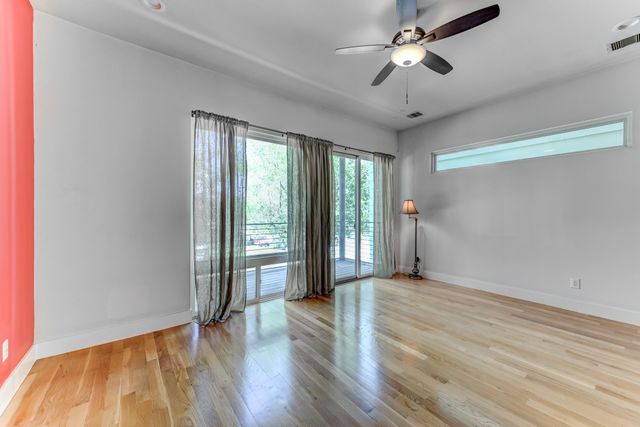 2705 St Emanuel Street, Houston, TX 77004