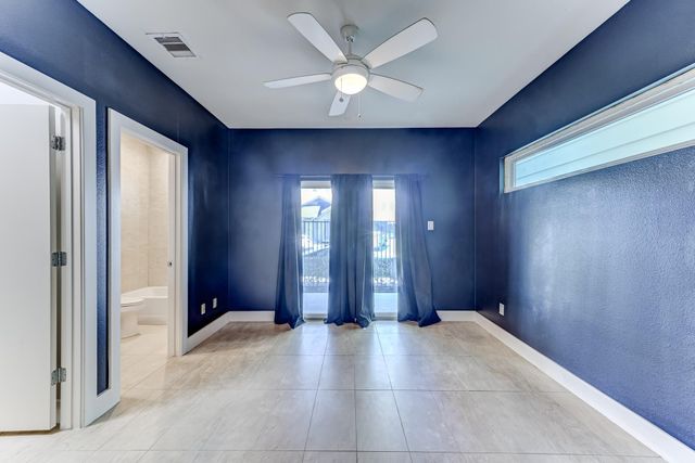 2705 St Emanuel Street, Houston, TX 77004