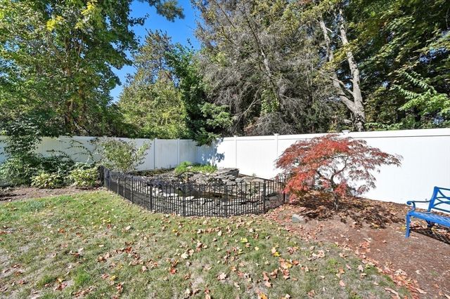 139 Salem End Road, Framingham, MA 01702