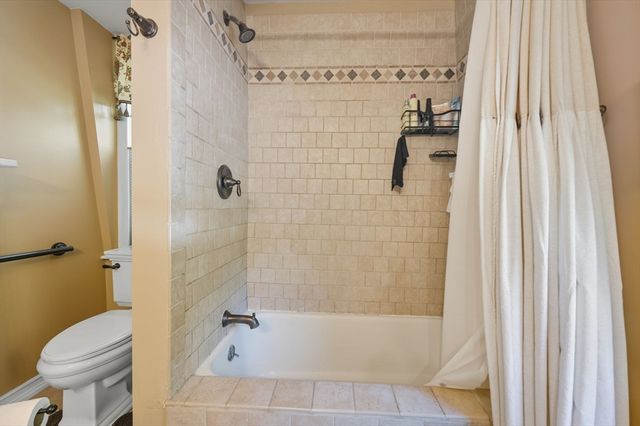 139 Salem End Road, Framingham, MA 01702