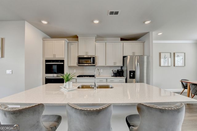 2756 Devon Vale Street, Lawrenceville, GA 30044