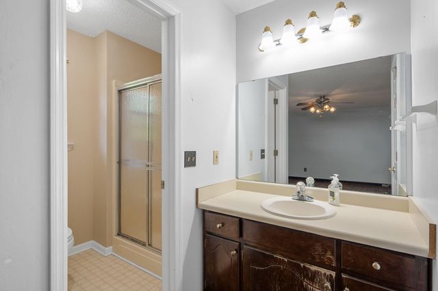 612 Northbrook Drive, Hixson, TN 37343