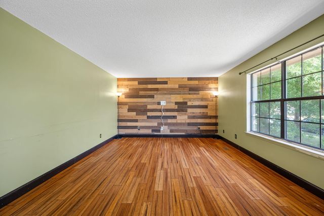 612 Northbrook Drive, Hixson, TN 37343