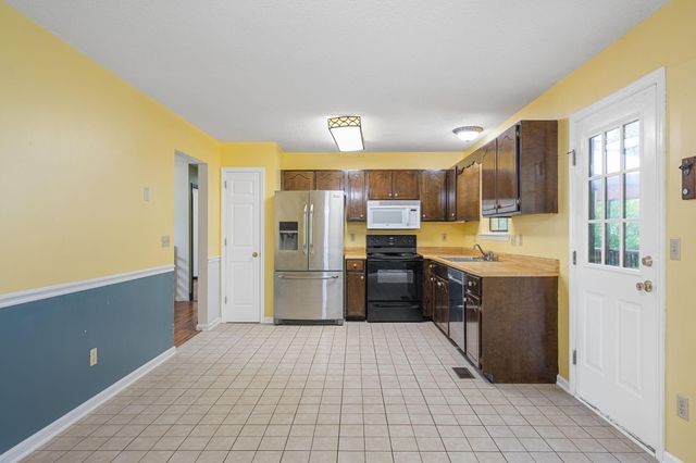 612 Northbrook Drive, Hixson, TN 37343