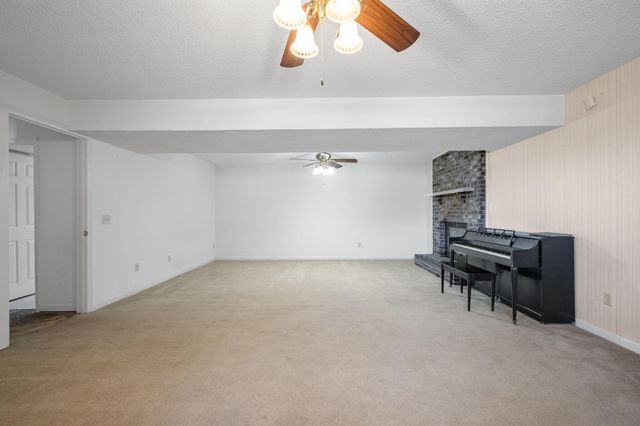 612 Northbrook Drive, Hixson, TN 37343