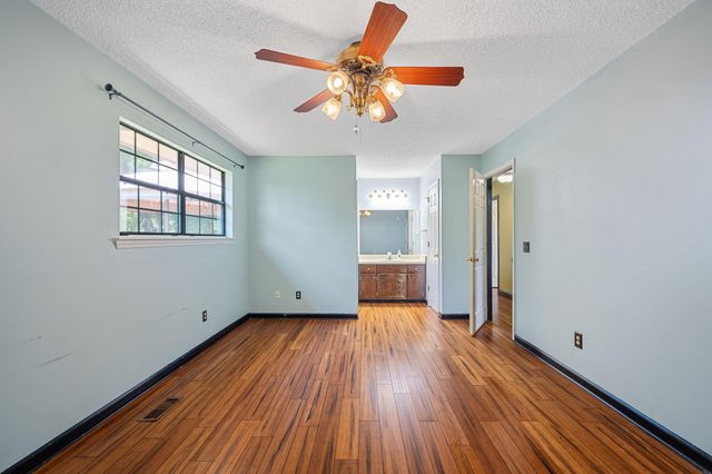 612 Northbrook Drive, Hixson, TN 37343