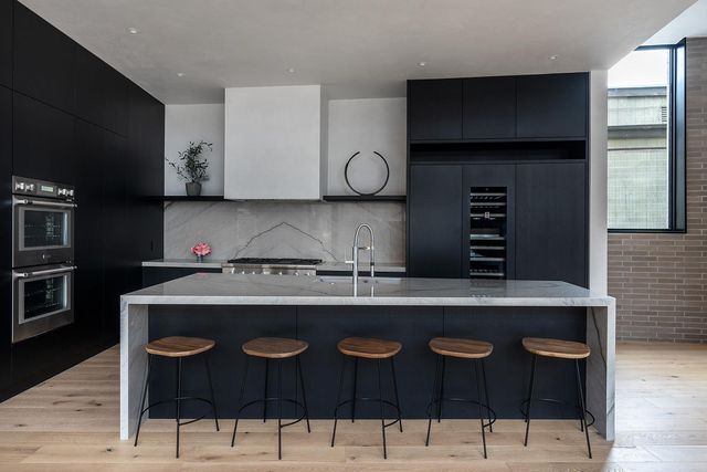 1315 W 9th ST B, Austin, TX 78703